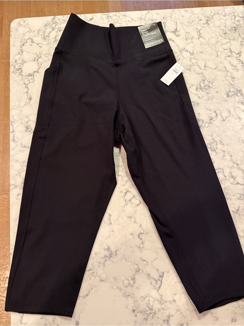 Gap Fit Studio Sky High Cropped Legging
